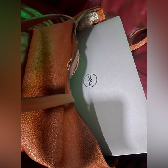 Authentic Salvatore ferragamo - Picture 14 of 14